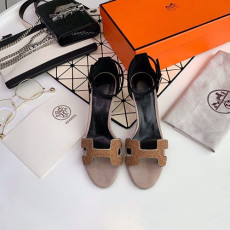 HERMES 에르메스 샌들 굽높이6CM 봄신상(220,250사이즈 주문제작)