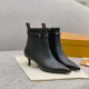 LOUIS VUITTON 루이비통 앵글부츠힐 (굽높이5CM) L800 신상