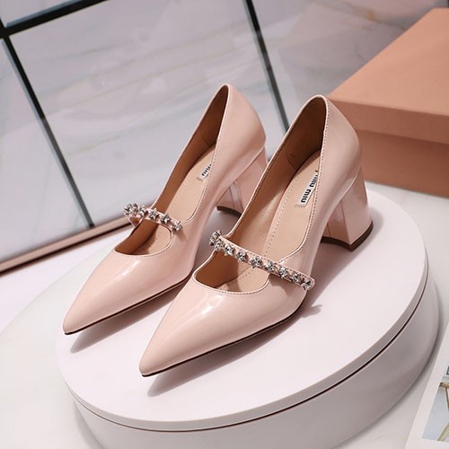 MIUMIU 미우미우 구두 봄신상