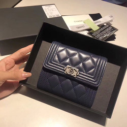 CHANEL 샤넬 지갑 양가죽  은장 11CM AS87555