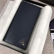 PRADA 프라다 장지갑 신상 P1050