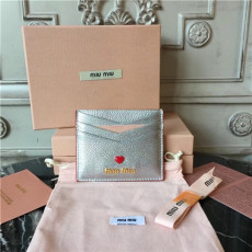 MIUMIU 미우미우 카드지갑 5MC002-1 2020/신상