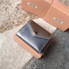 MIUMIU 미우미우 지갑 5MH014-2 2020/신상