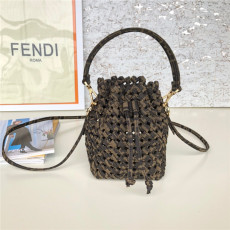 FENDI 펜디 Mon Tresor 미니 버킷뱃 F4890 