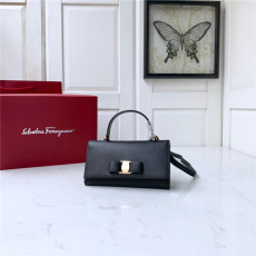 FERRAGAMO 페레가모 미니 토트&숄더백 22D529-3 3COLOR