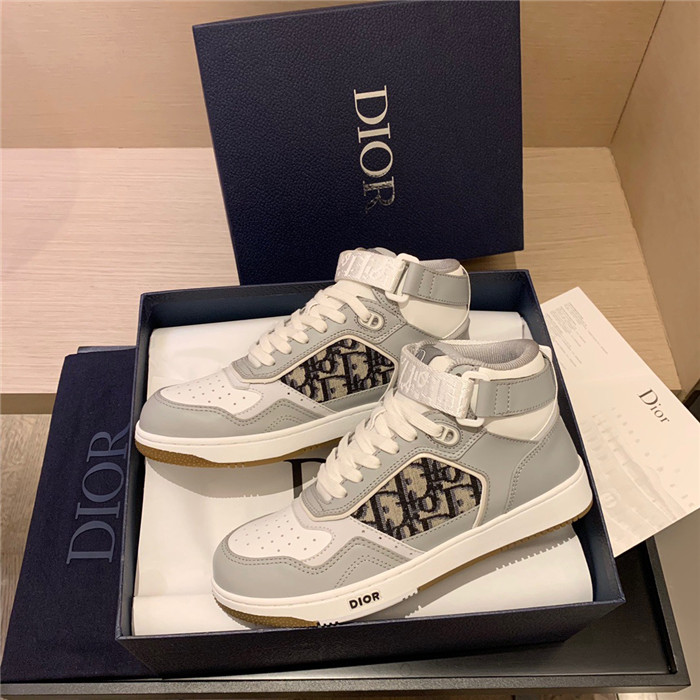 DIOR 디올 남여공용 하이 스니커즈 D31200-2 신상