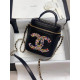 CHANEL 샤넬 코스메틱 케이스 백 AS3415 