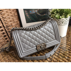 CHANEL 샤넬 리보이백 25CM
