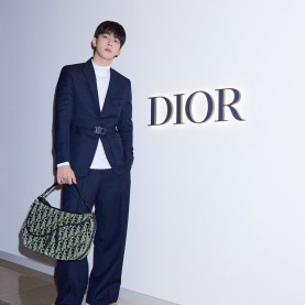 [배우 남주혁] DIOR 디올 오블리크 새들백 D369018 2COLOR