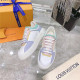 LOUIS VUITTON 루이비통 여성용 스니커즈 L97001
