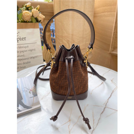 FENDI 펜디 몬트레조 미니 버킷백 F64010