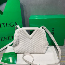 BOTTEGA VENETA 보테가베네타 트라이앵글백 B55668 5COLOR