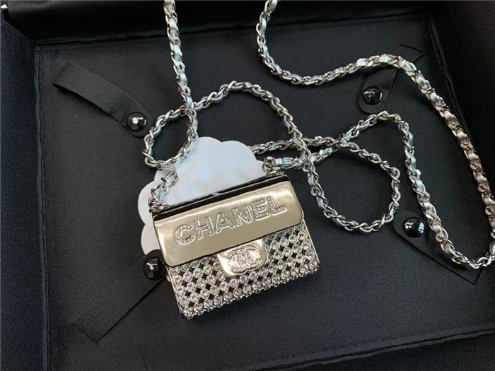 CHANEL 샤넬 TINY 체인 미니백 C02010