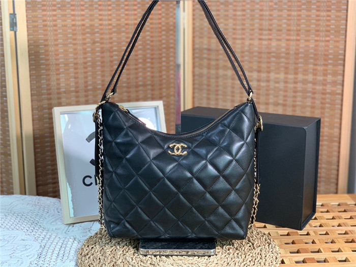 CHANEL 샤넬 호보백 AS3379