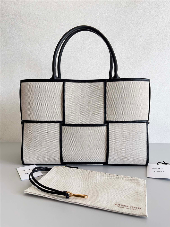 BOTTEGA VENETA 보테가 베네타 아르코 토트백 스몰 B5066