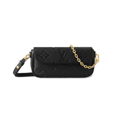 30위 LOUIS VUITTON  루이비통 윌릿 온 체인 숄더백 M8221