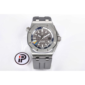 AUDEMARS PIGUET 오데마피게 로얄오크 오프쇼어 그레이 15720ST