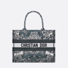 DIOR 디올 북 토트백 미듐 M1296
