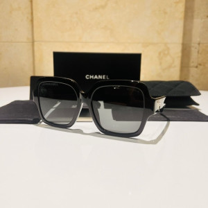 CHANEL 샤넬 썬그라스