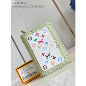 LOUIS VUITTON 루이비통 클레아 반지갑 M13619