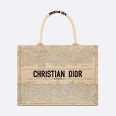 DIOR 디올 북 토트백 미듐 M1296