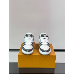 LOUIS VUITTON 루이비통 남여공용 스니커즈 L93220-2