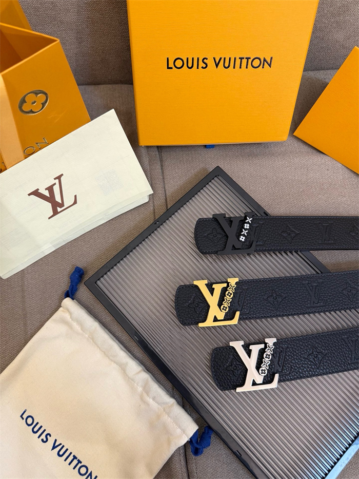 LOUIS VUITTON 루이비통 벨트 40MM L61511 (금장/은장/흑장)
