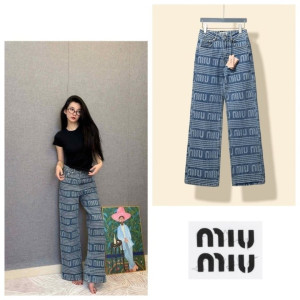 MIUMIU 미우미우 전판 로고 스트레이트진