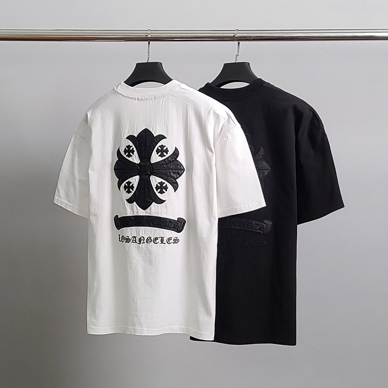 ●9월 판매 6위● CHROME HEARTS 크롬하츠 레더십자가 오버핏 반팔티