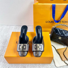 LOUIS VUITTON 루이비통 여성용 슬리퍼 (굽높이6CM) L68941 2COLOR