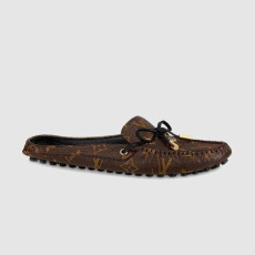 LOUIS VUITTON 루이비통 남성용 플랫 세미 로퍼 1A889K