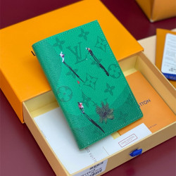 LOUIS VUITTON 루이비통 패스포트 여권지갑 M14876