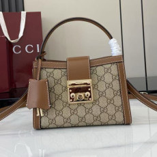 GUCCI 구찌 패드락 탑 핸들백 ‎841653