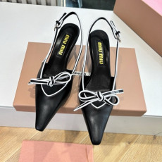 MIUMIU 미우미우 여성용 샌들 M97868 2COLOR