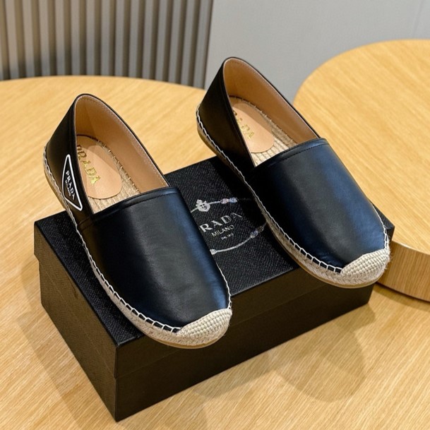 PRADA 프라다 남성용 슬립온 P42220 2COLOR