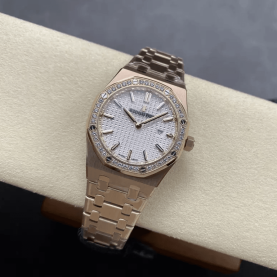 AUDEMARS PIGUET 오데마피게 레이디 로얄오크 화이트 다이얼 다이아베젤 로즈골드 금통 33mm 여성용 67651