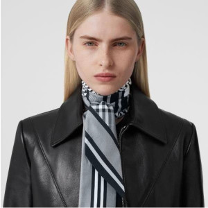 BURBERRY 버버리 실크 방도 2COLOR