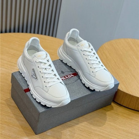 PRADA 프라다 남성용 스니커즈 P19941 2COLOR