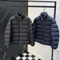 GUCCI 구찌 로고 다운 패딩