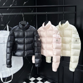 MONCLER 몽클레어 여성 페트라 다운 패딩 자켓 　