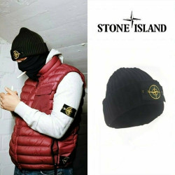 STONE ISLAND 스톤아일랜드 로고패치 비니