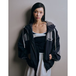 MIUMIU 미우미우 나일론 윈드 자켓 2COLOR