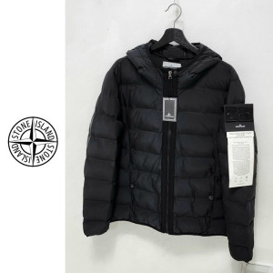 STONE ISLAND 스톤아일랜드 와펜 패치 경량 후드 패딩