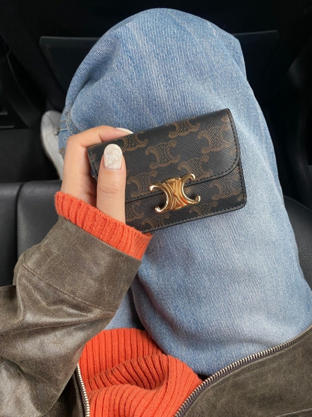 ●실사● 셀린느 스몰 트리옹프 플랩 지갑