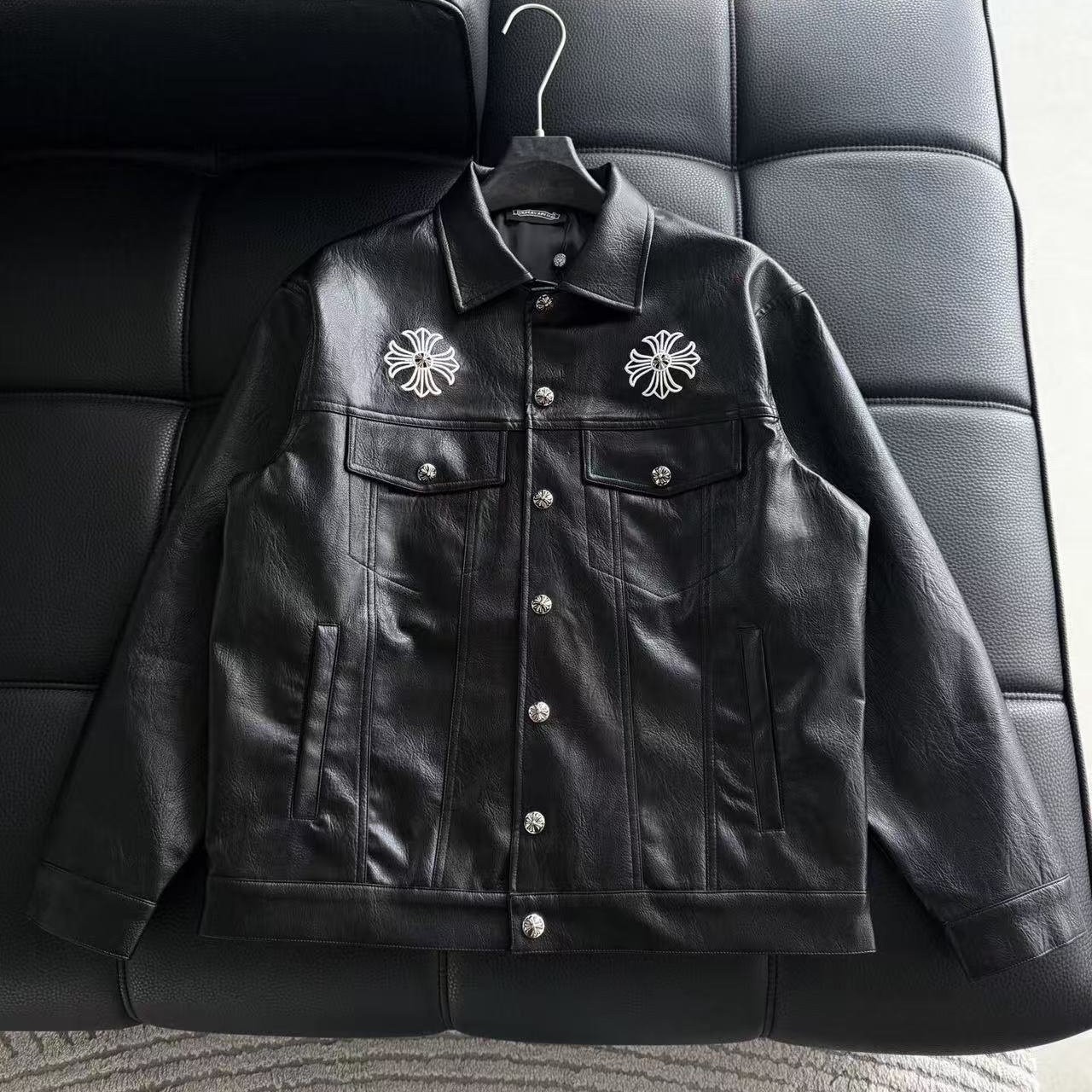 CHROME HEARTS 크롬하츠 레더 오버 바시티 자켓