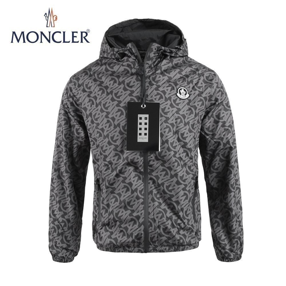 MONCLER 몽클레어 전판 로고 나염 바람막이